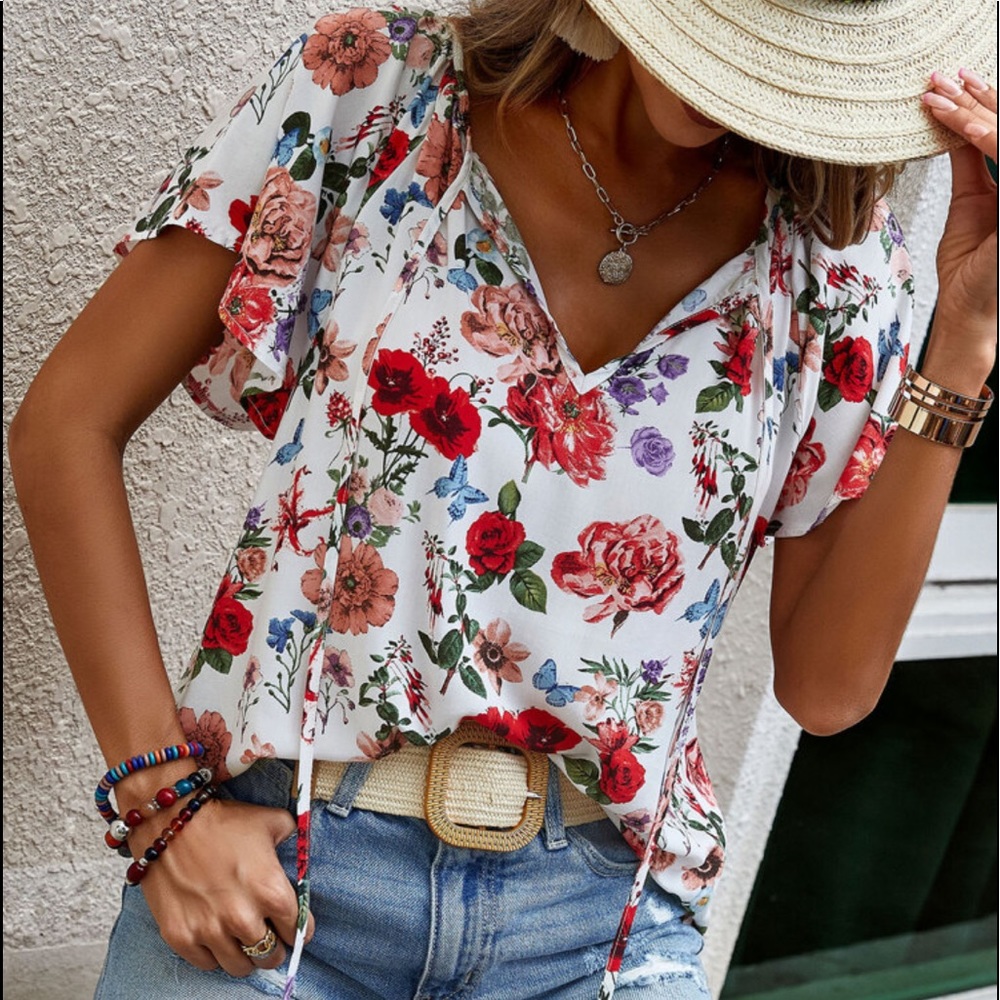 Floral Print Butterfly Flutter Top Blouse - Picture 1 of 6